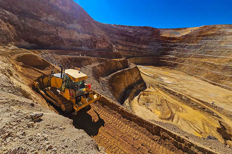 About JBP Minas Global